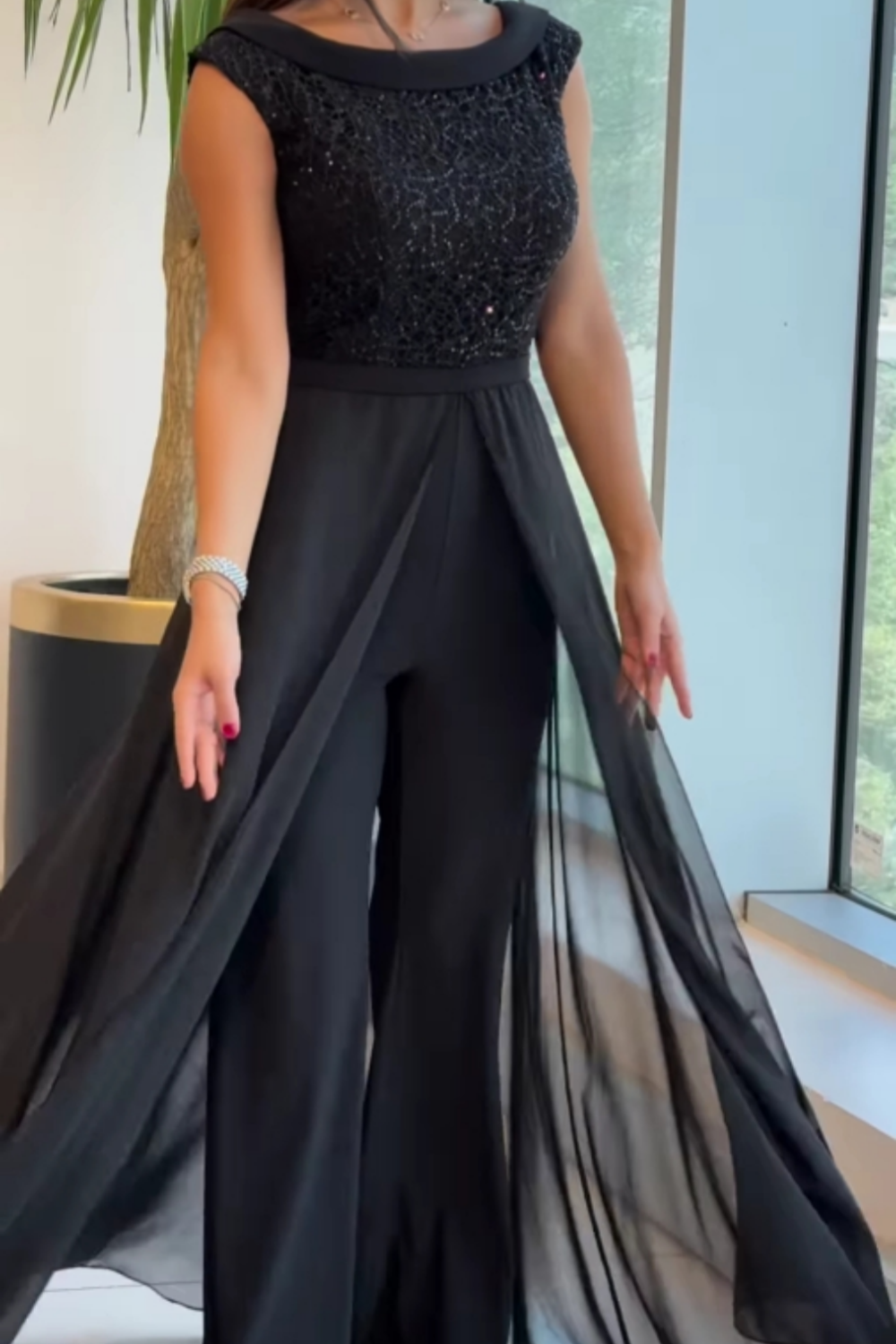 Momount Donna Tuta – Senza Maniche con Sovrapposizione di Paillettes