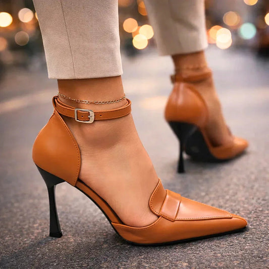 Décolleté donna con punta affusolata, cinturino alla caviglia e tacco a spillo – stile versatile
