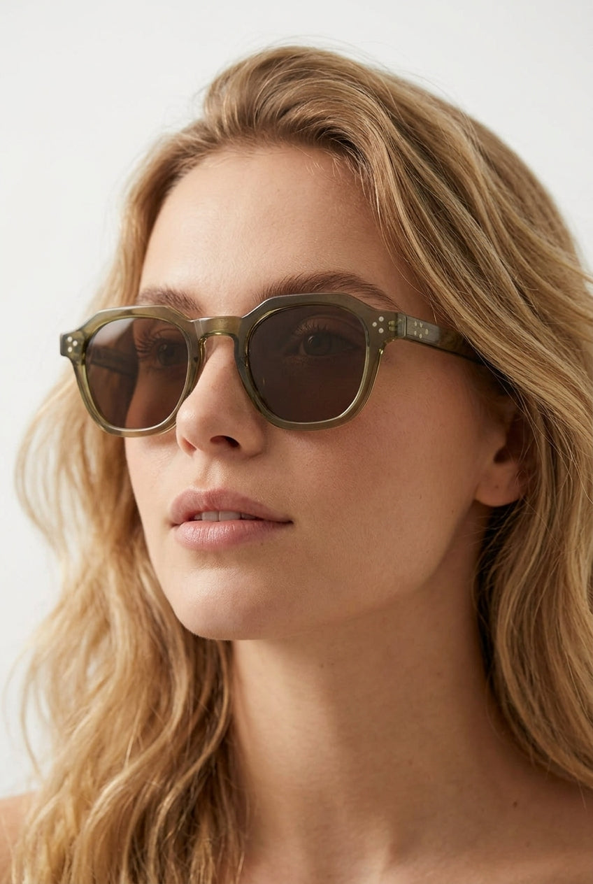 Sage Light lifestyle 1