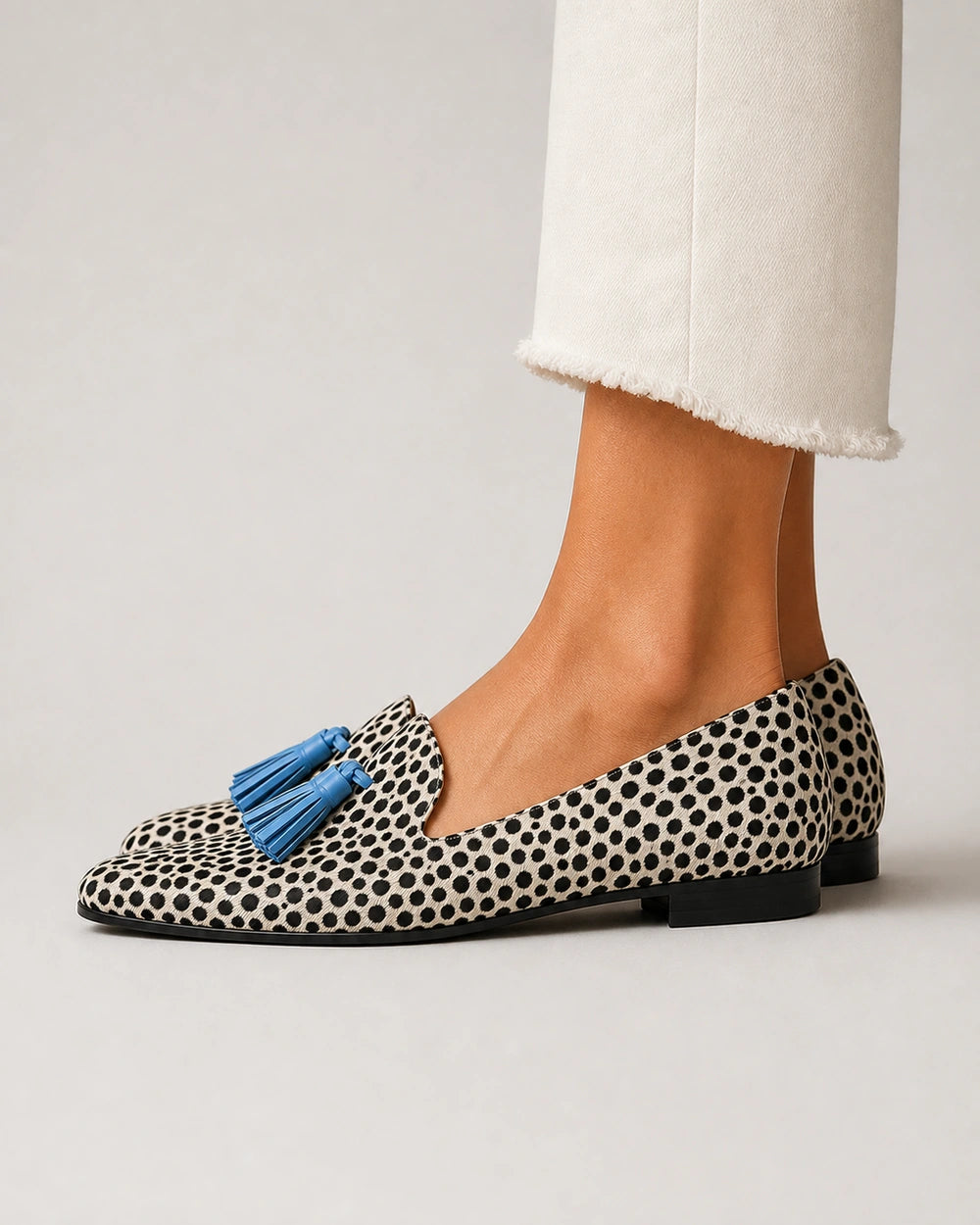 Mocassini donna animalier con nappine blu — immagine del prodotto 4