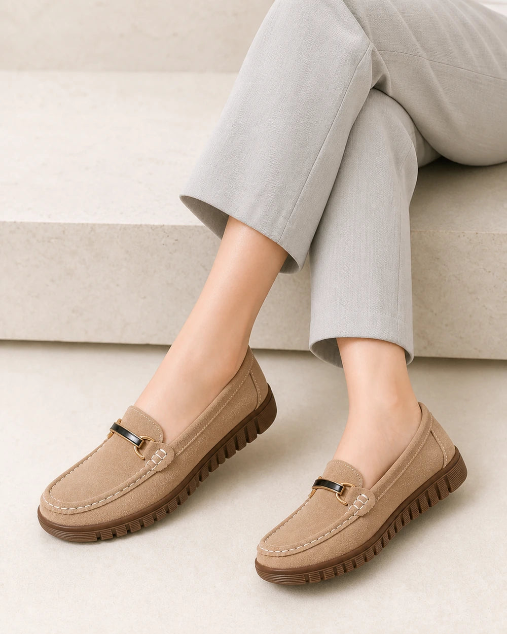 Mocassini donna beige chunky con morsetto — immagine del prodotto 8