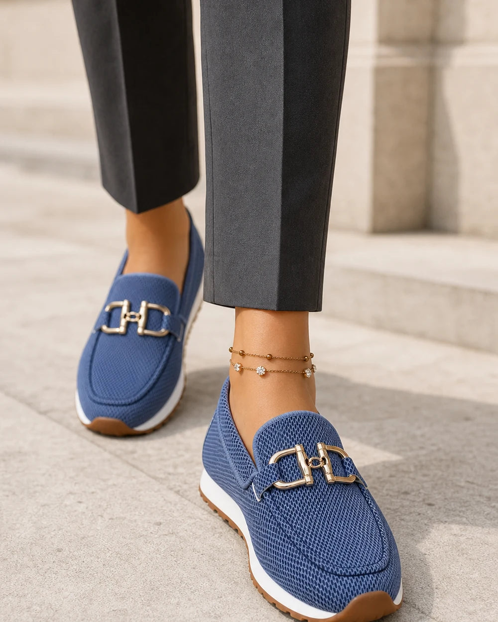 Mocassini donna blu navy con doppio morsetto — immagine del prodotto 7