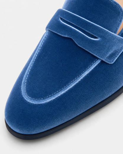 Mocassini donna blu con fascia tono su tono — immagine del prodotto 6