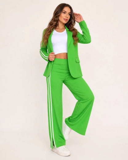 Women's striped relaxed blazer and wide-leg trousers set – 12 green hero