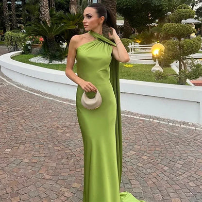 Ottavia | Vestito Maxi Drappeggiato in Raso Monospalla con Mantellina da Sera