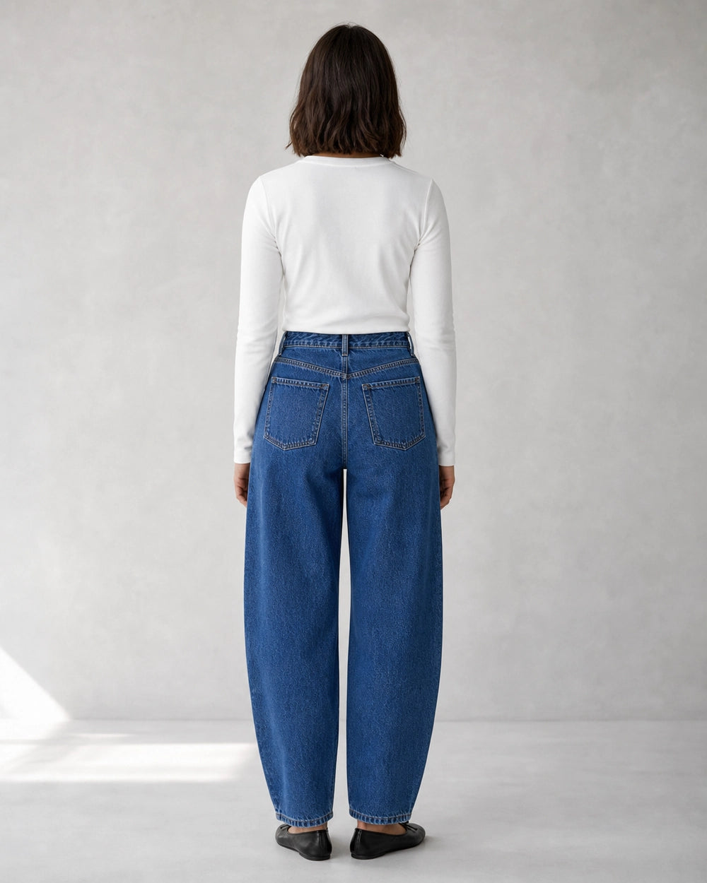 Jeans donna a vita alta barrel blu medio — image